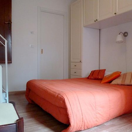 Готель Solemagia In Via Roma Вернацца Екстер'єр фото